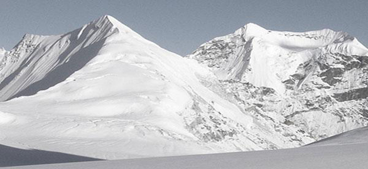 Le Camp de Base Makalu Isuwa La Mera Trekking